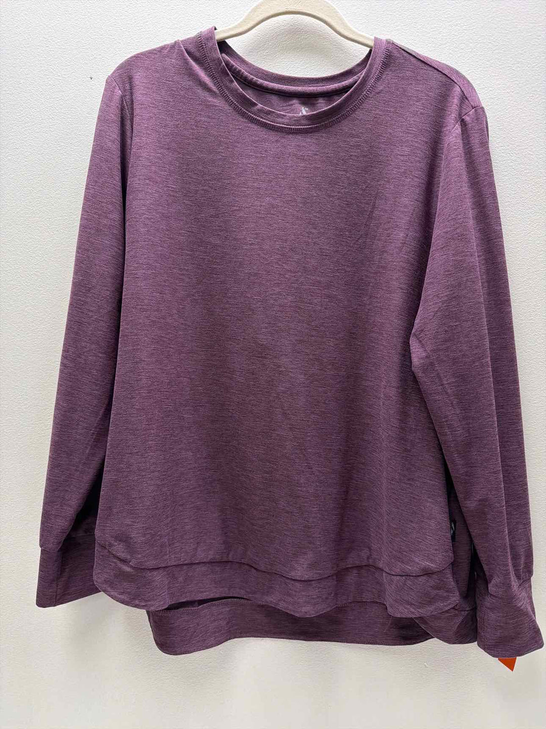 Skechers Size L T-shirt