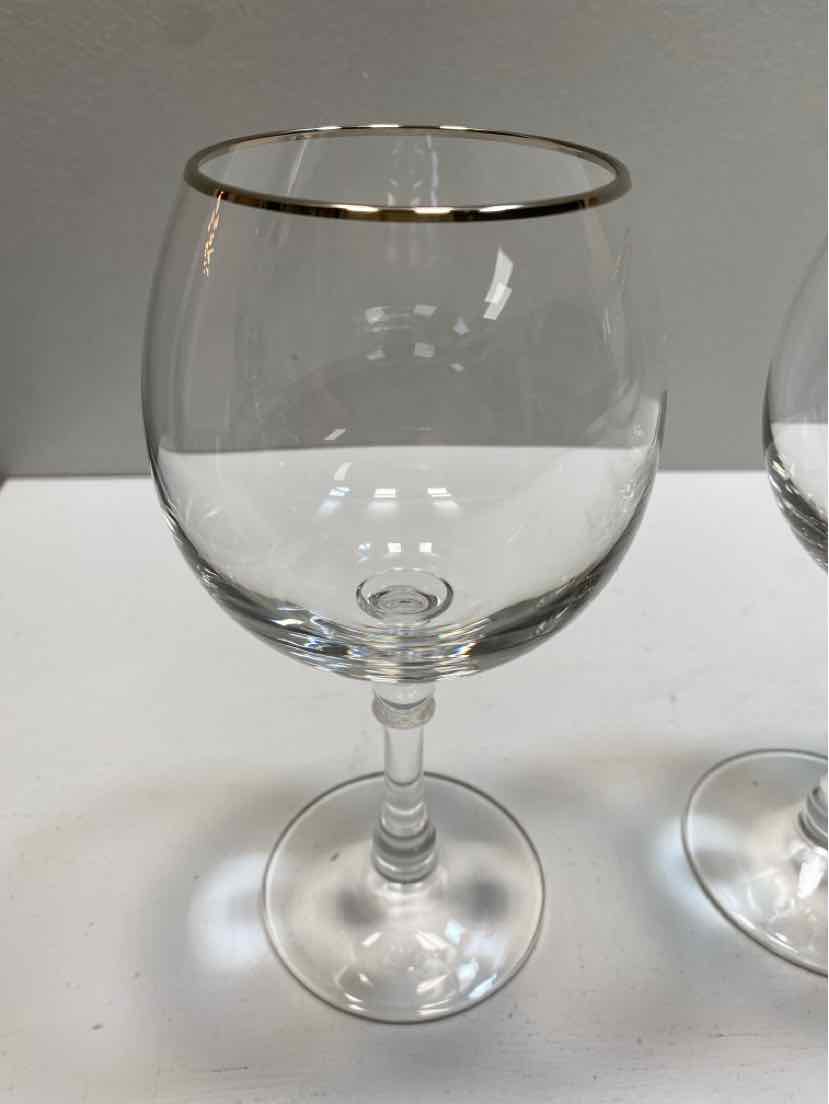 Ralph Lauren wine glass set