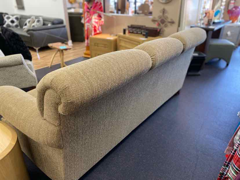 BASSETT Sofa
