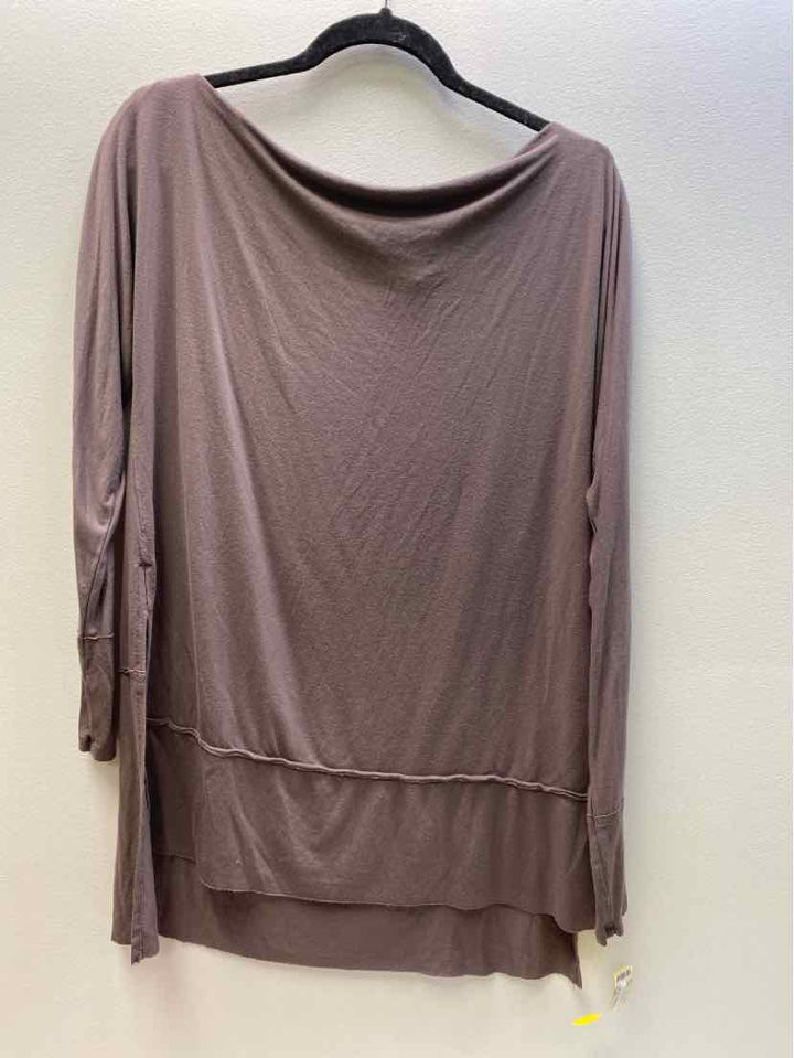 we the free Casual Top