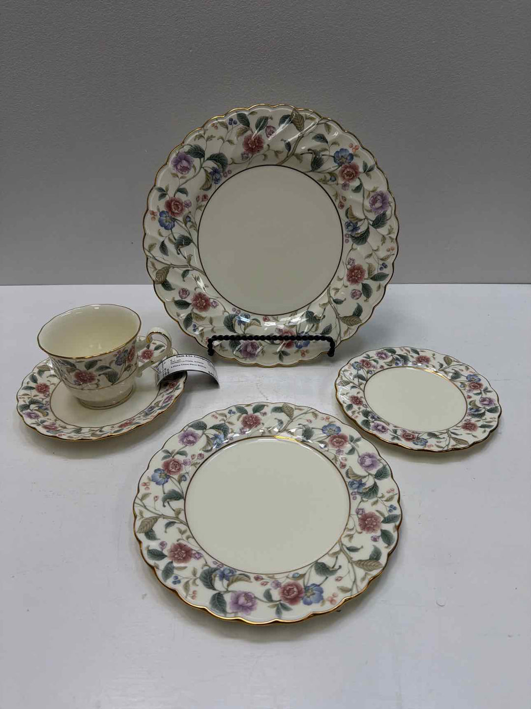Noritake La Prada dish set