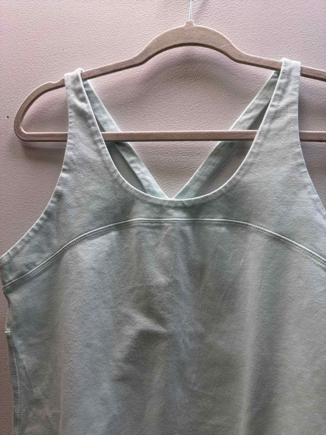 Gap L shirt