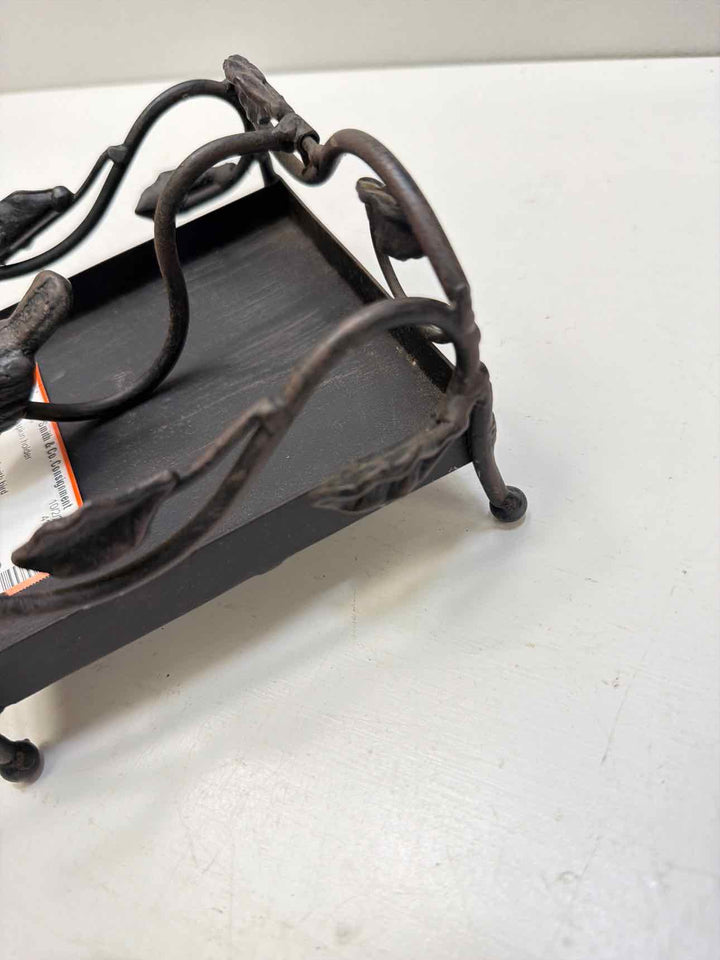 Napkin holder