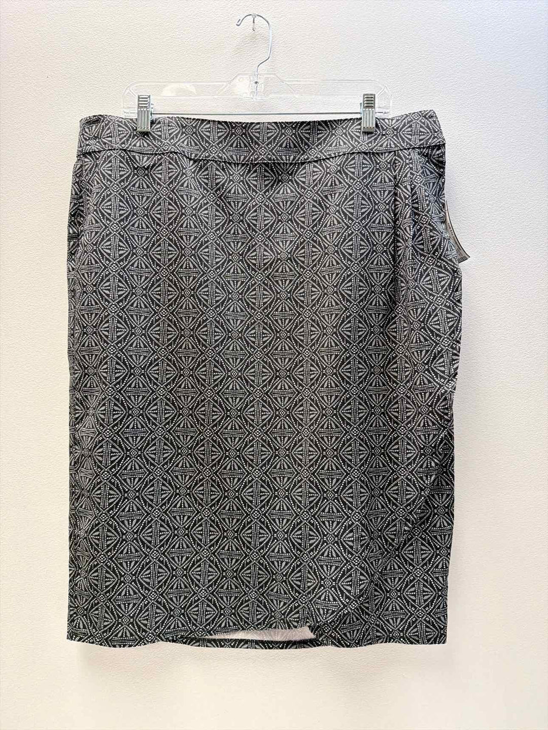 RipSkirt Size XL Coverup