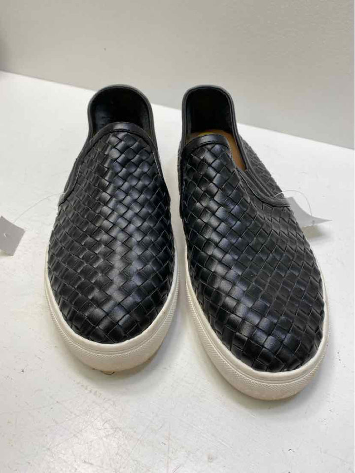 steve madden 9 slip on