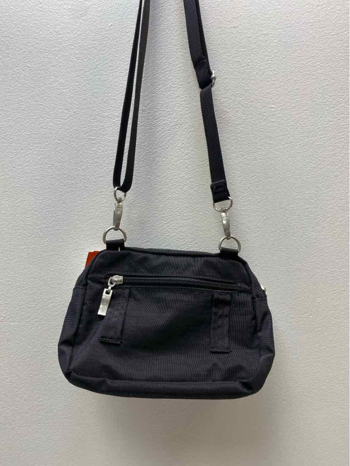 baggallini Crossbody
