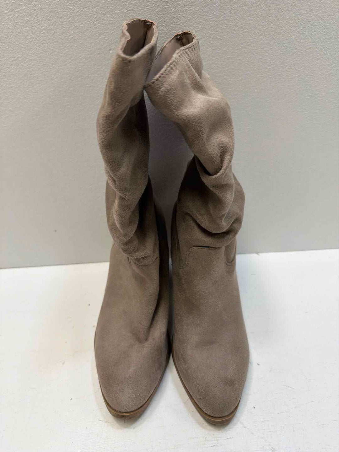 pink lily 7 Boots