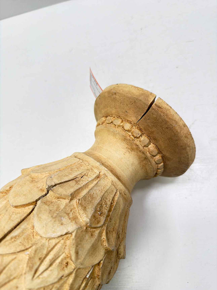 Finials