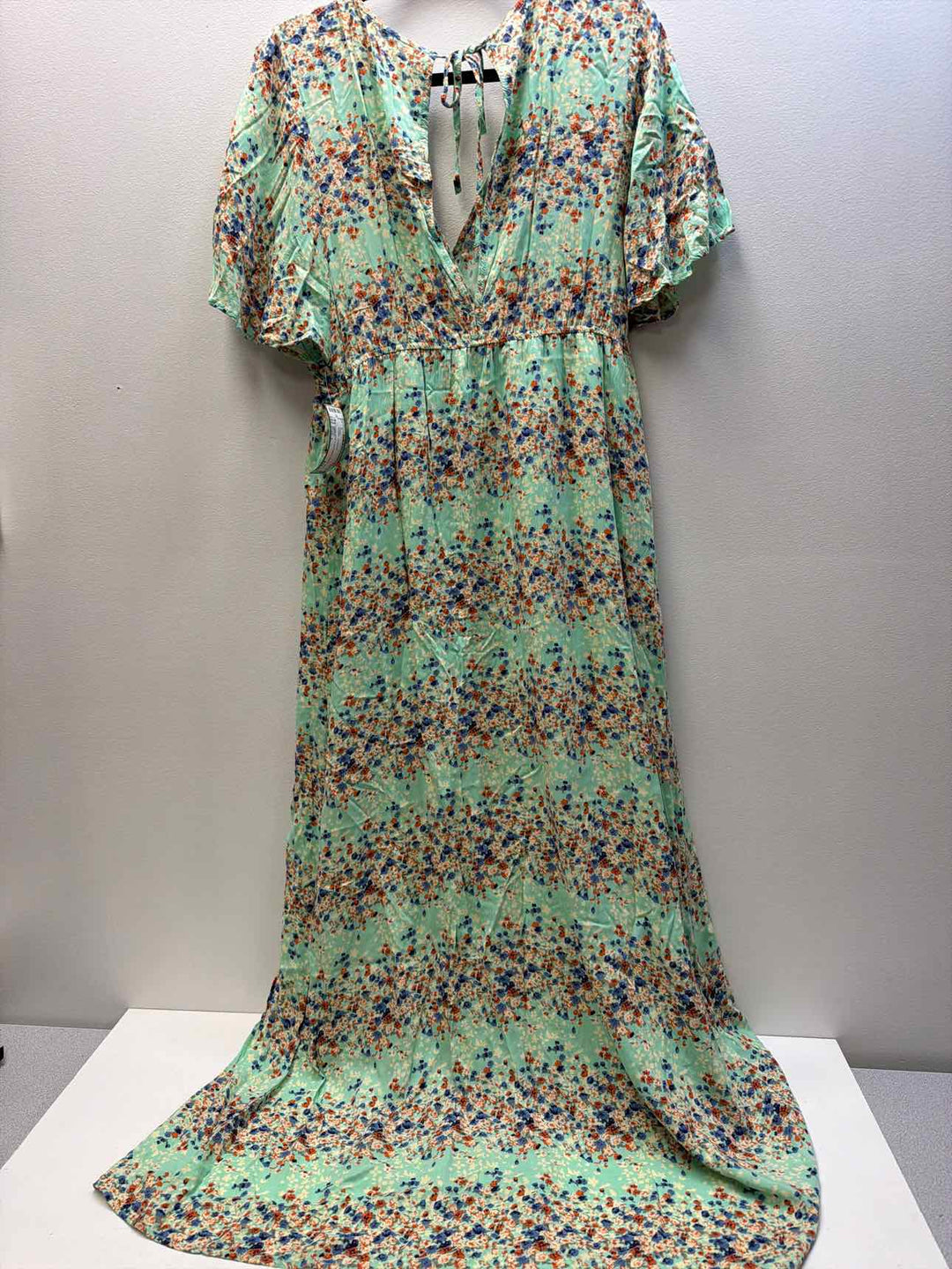 UMGEE Size L Dress