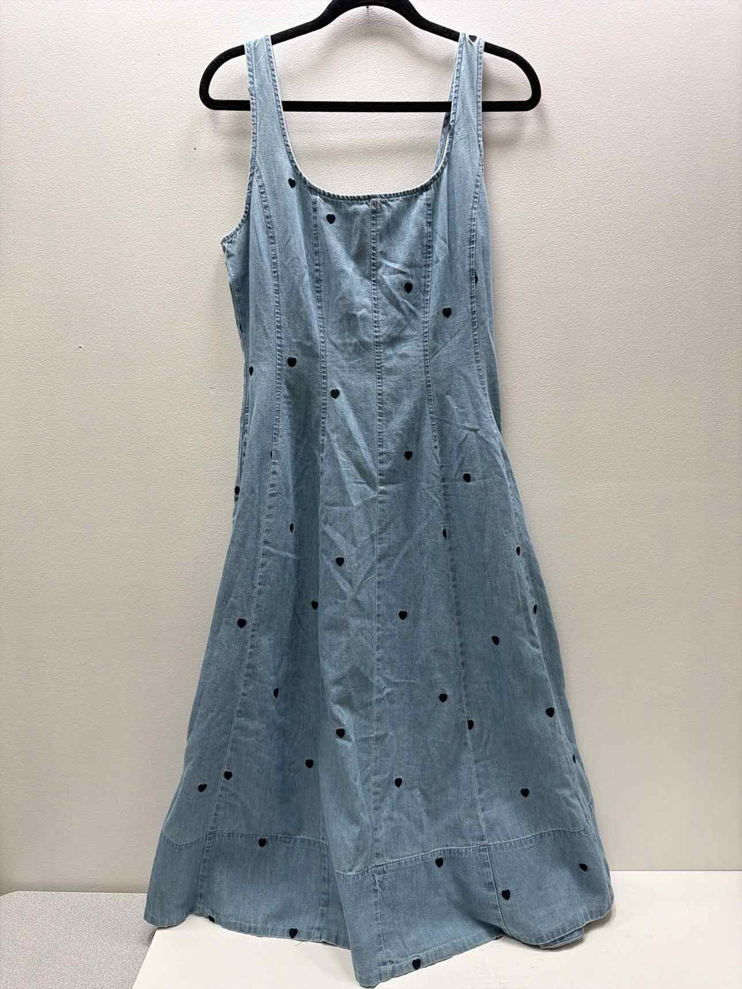 Free Assembly Size L Dress