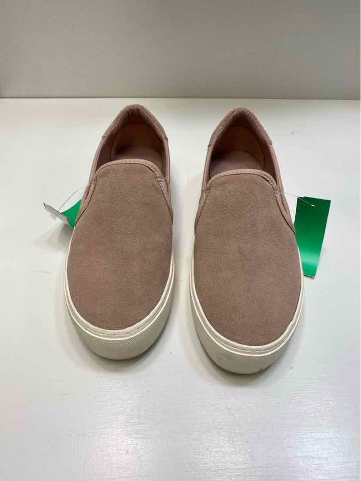 ugg 8.5 slip on