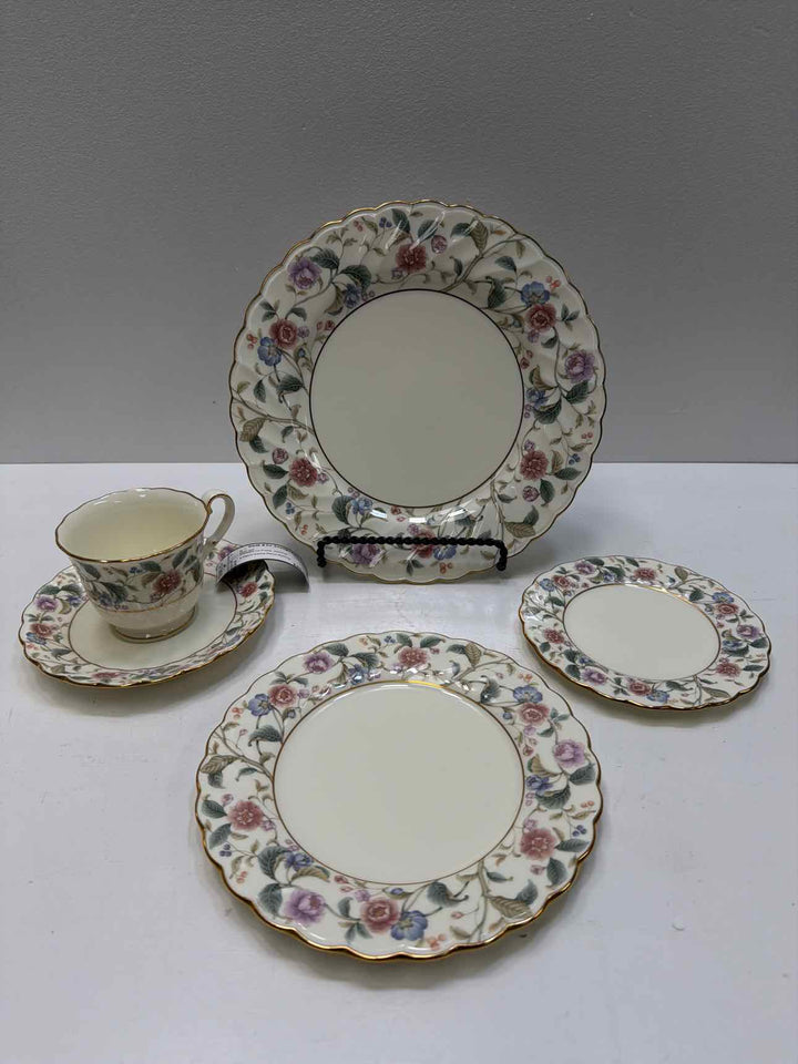 Noritake La Prada dish set