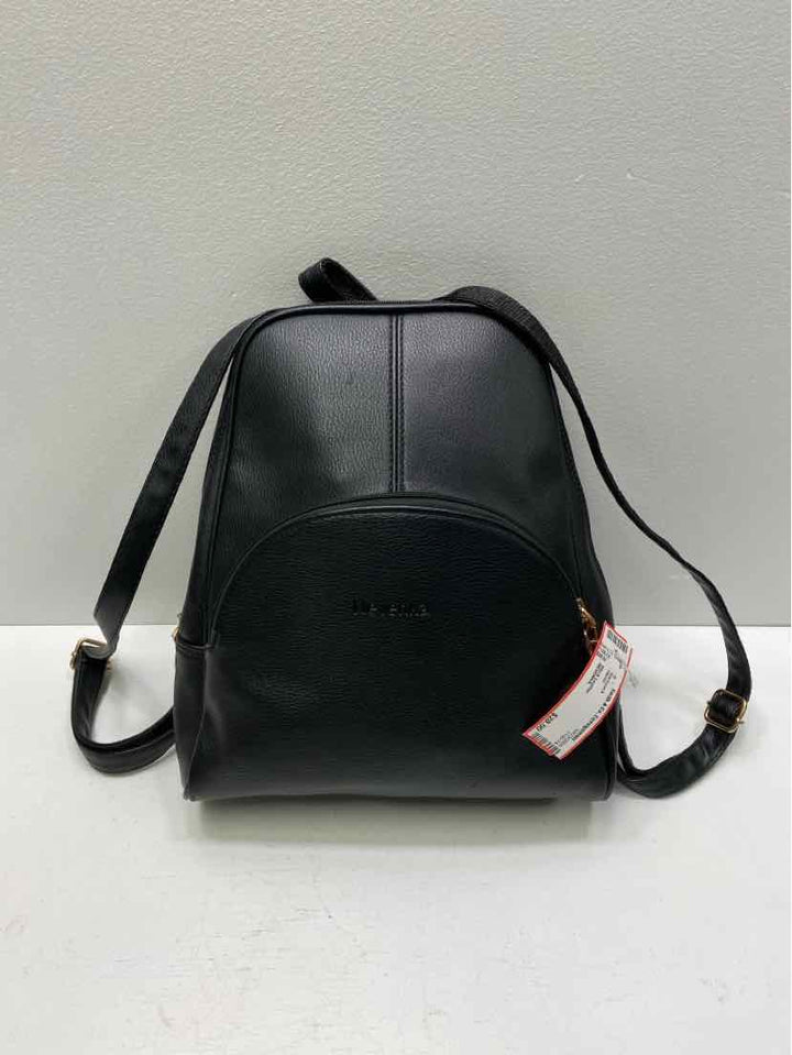 NEVENKA Backpack