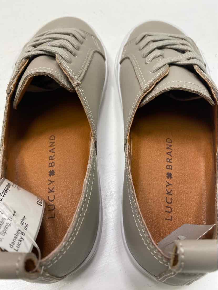 Lucky Brand 6 Sneakers