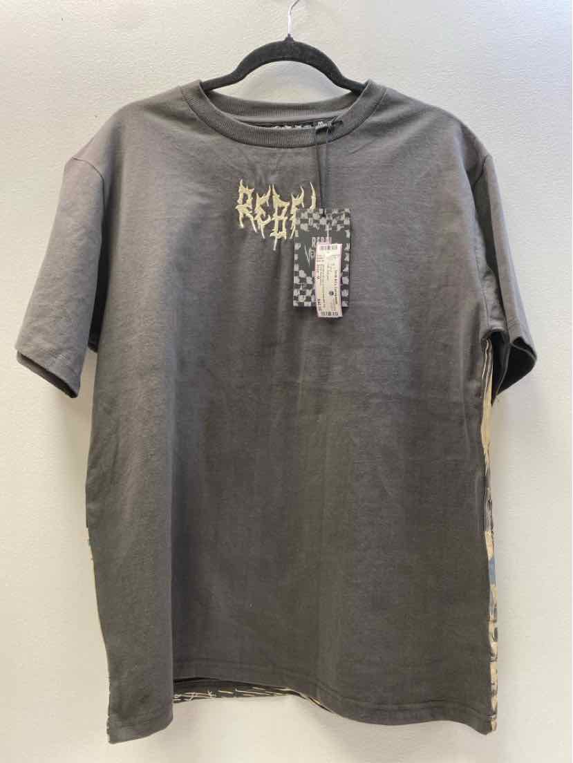 Rebel Vengeance Size M T-shirt