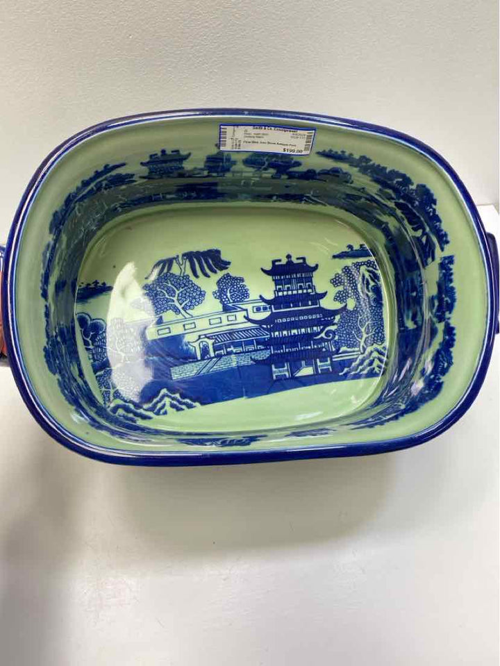 Victoria Ware misc. bath item