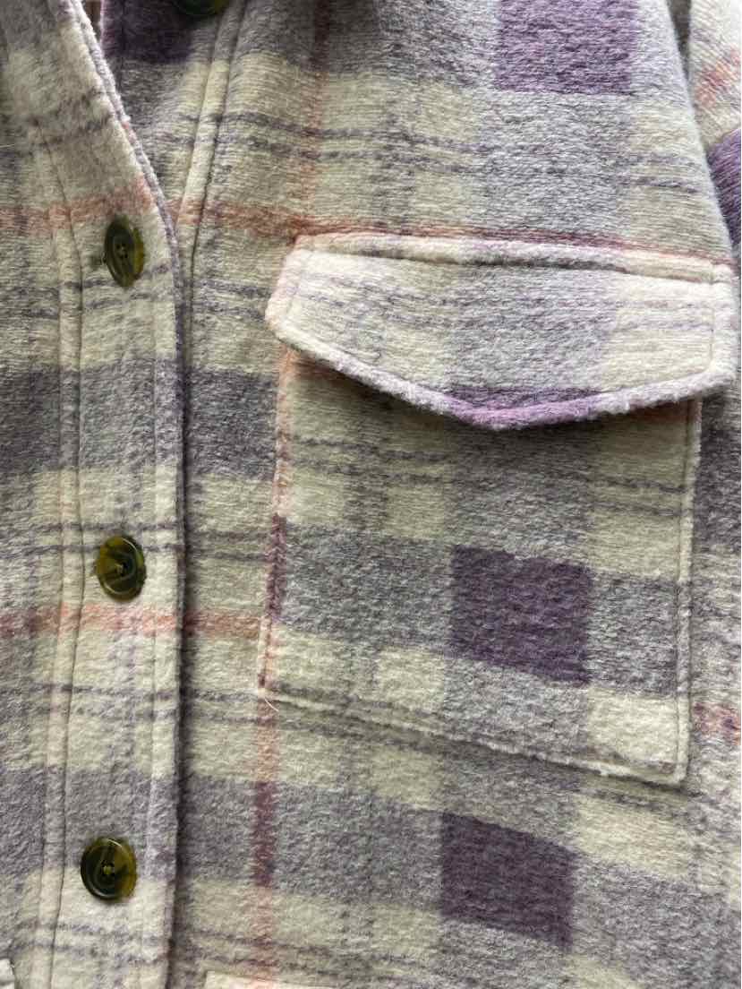 Universal Thread Size XS Shacket