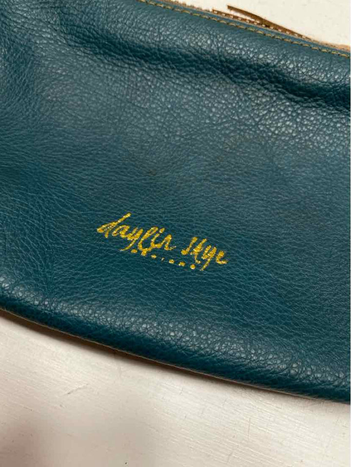 Daylin Skye Wristlet