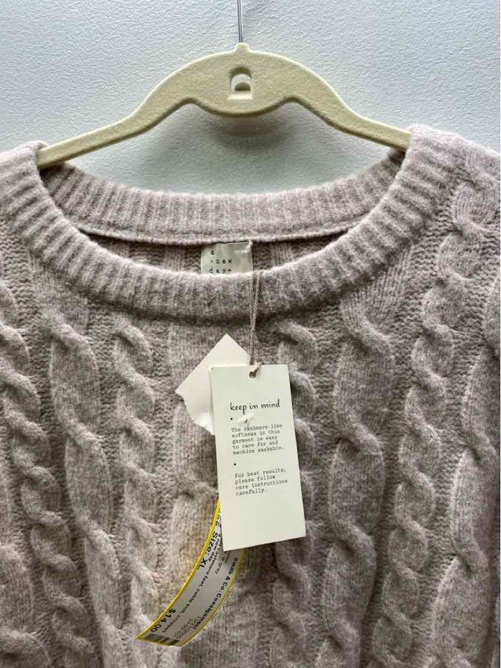 a new day Size XL Sweater