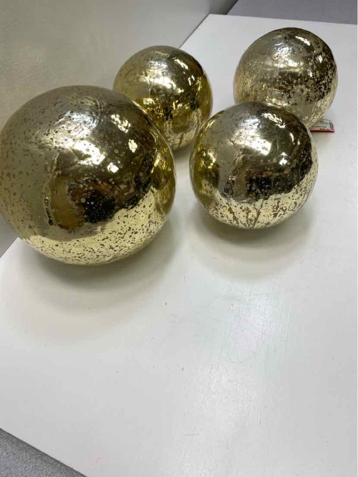 DECORATIVE BALLS