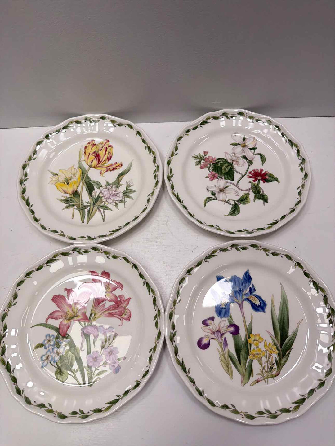 Noritake dish set