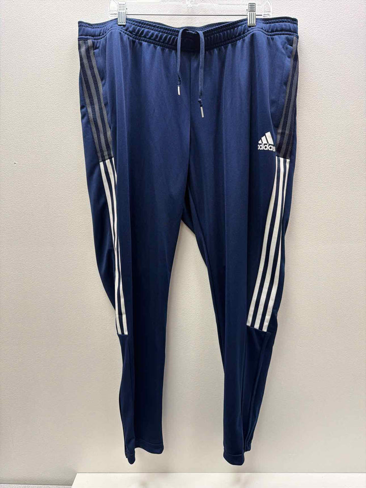Adidas Size 2X Jogging Suit