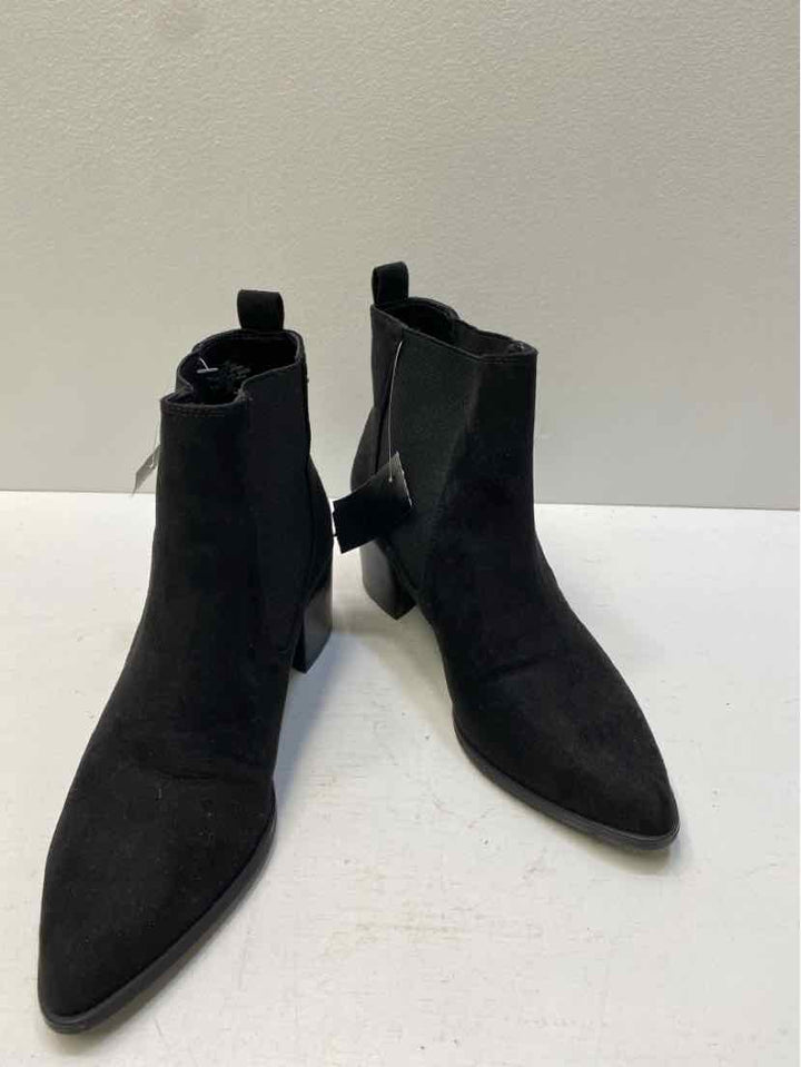nine west 7.5 Booties