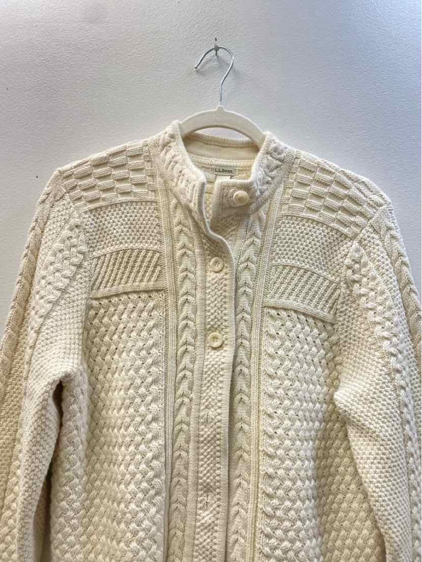 LL Bean Size L Sweater