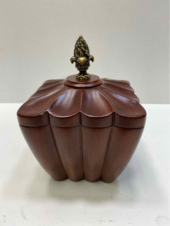 Bombay Company jewery holder