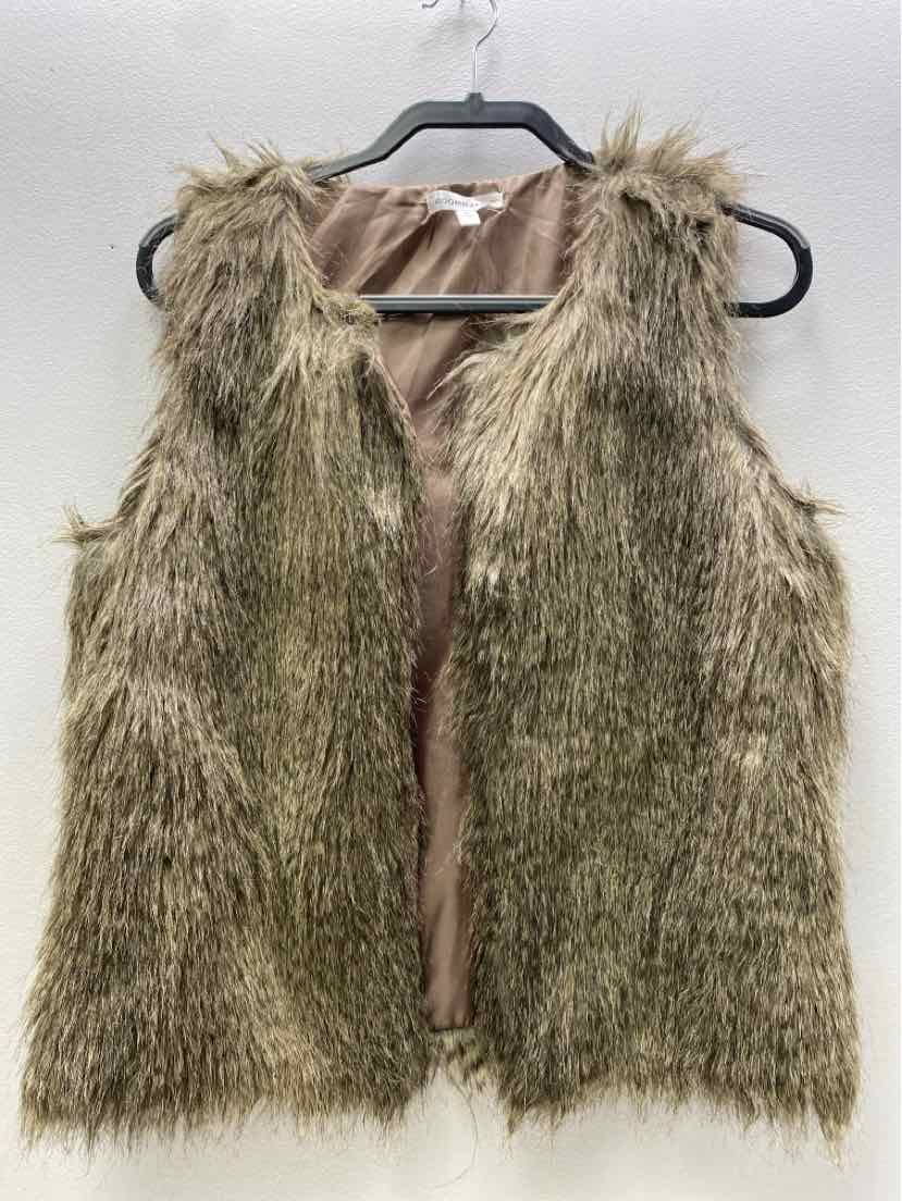Roomates Size L vest