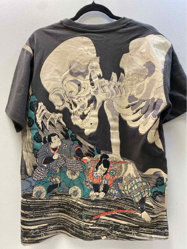 Rebel Vengeance Size M T-shirt