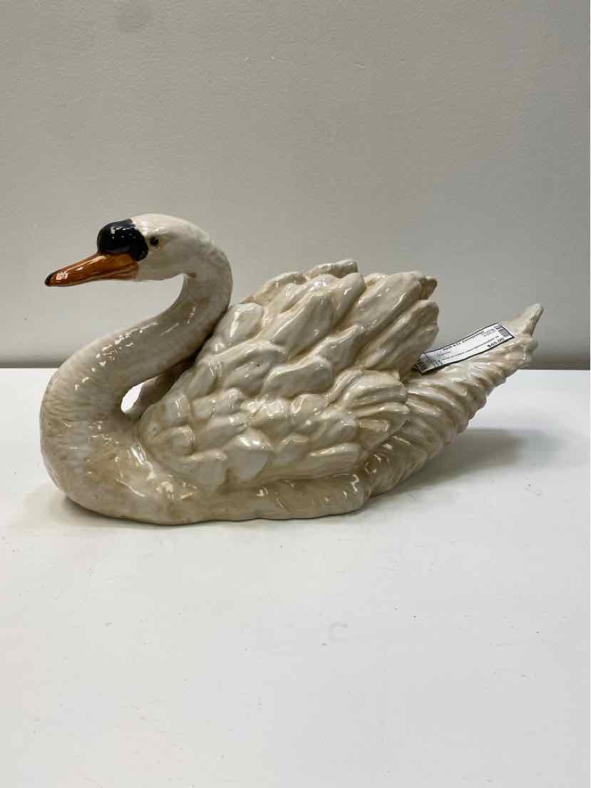 Figurine