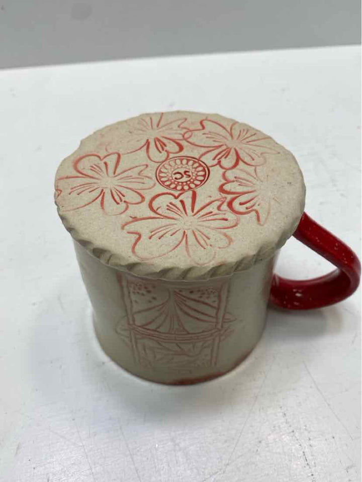 Mugs