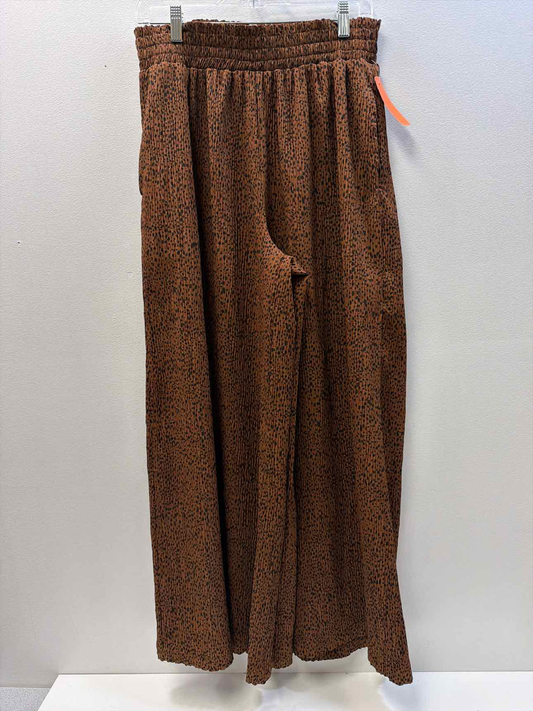 New In Size L Pants