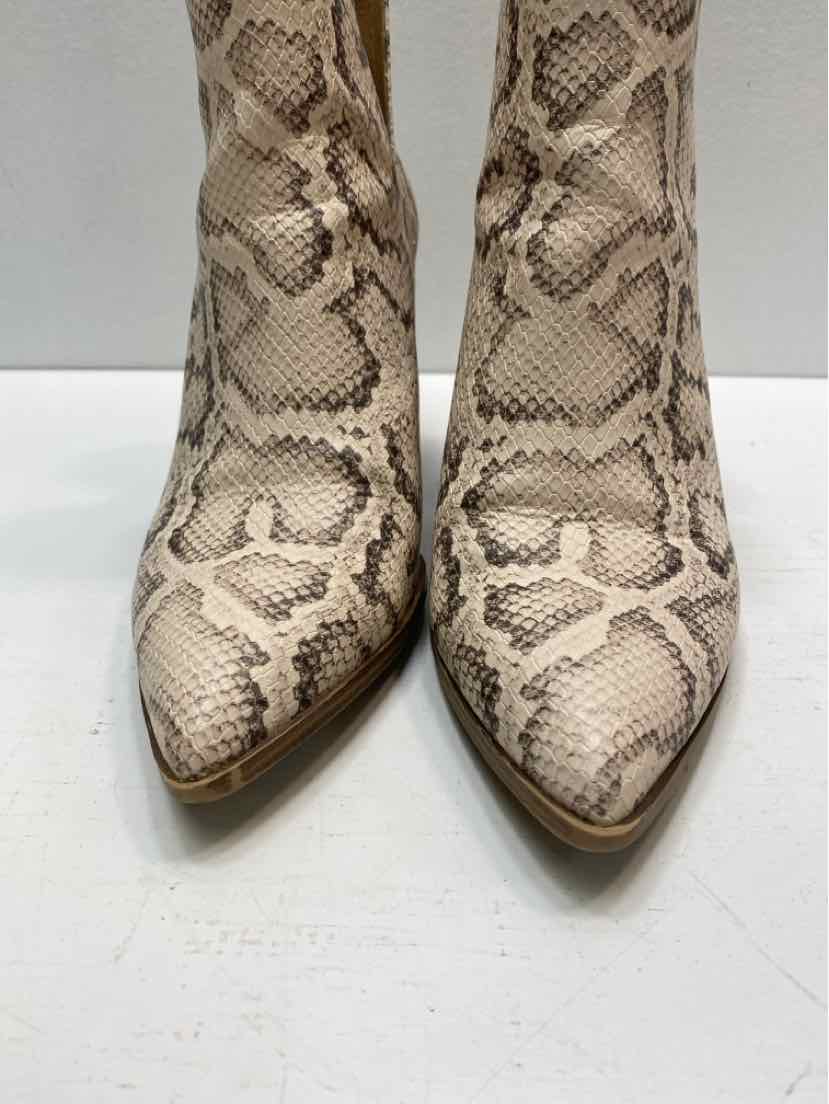 steve madden 7.5 Booties