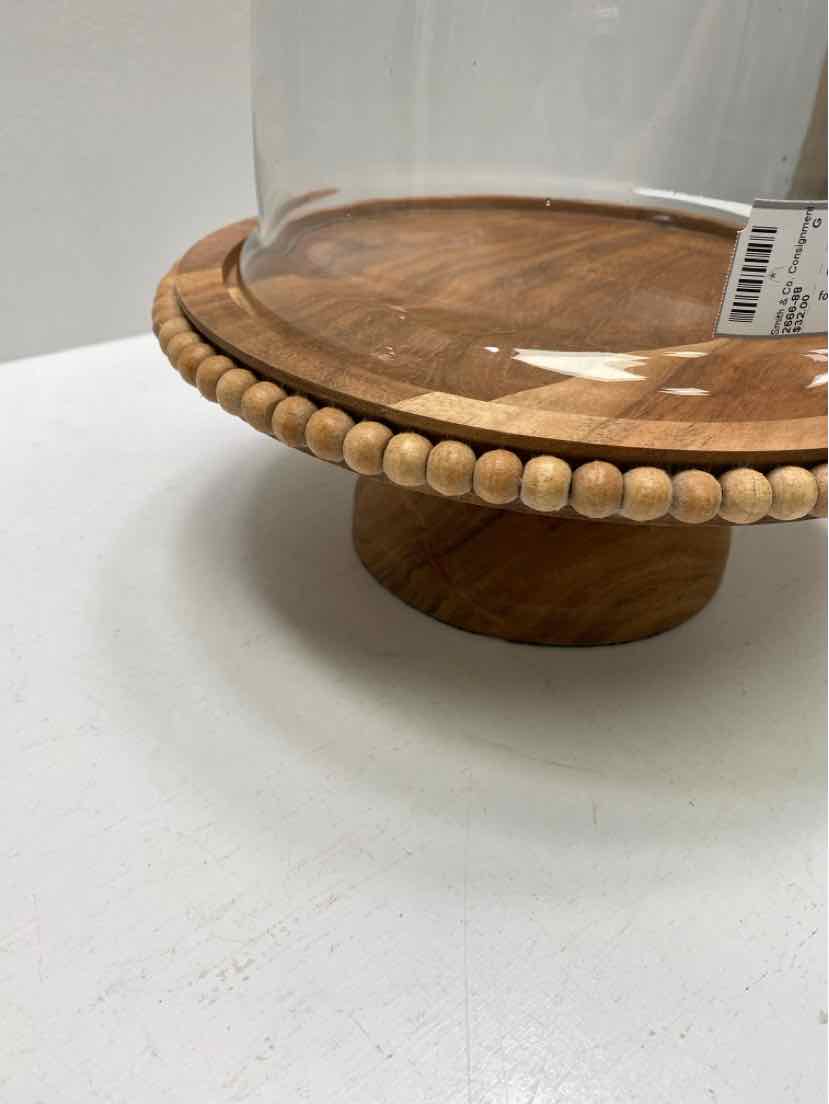 Bidk cake stand