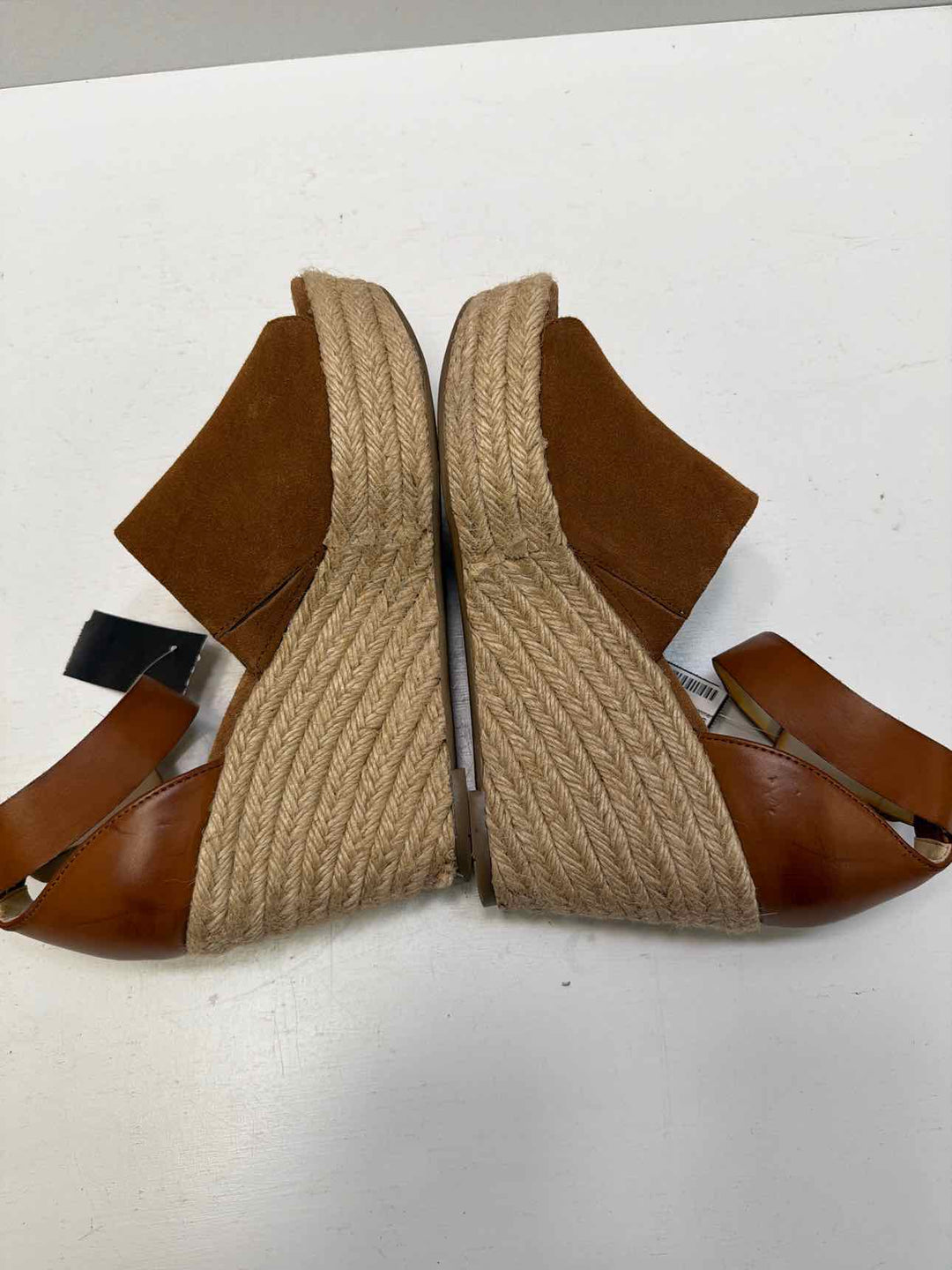 Marc Fisher 8 Sandals