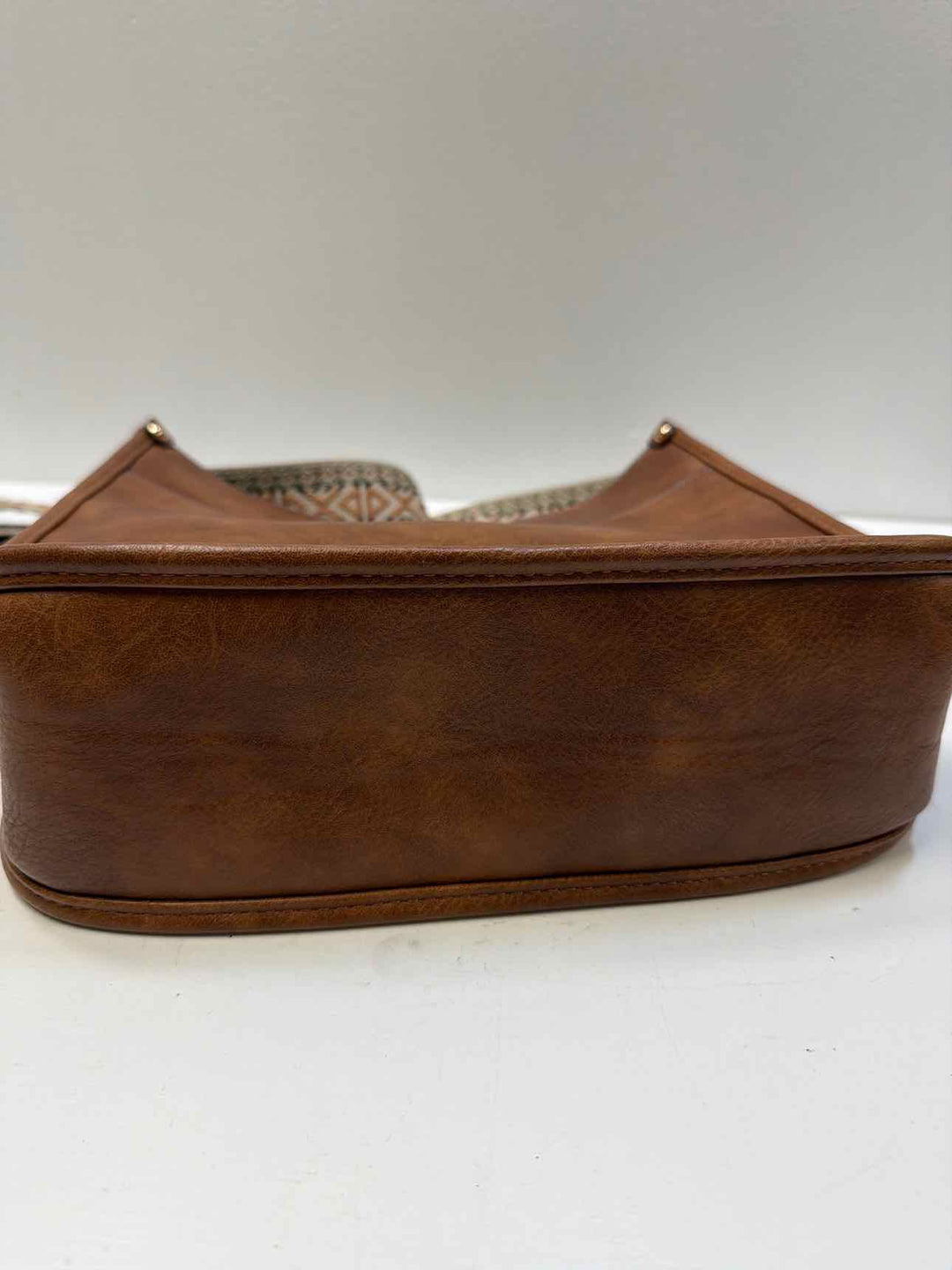 HKCLUF Crossbody