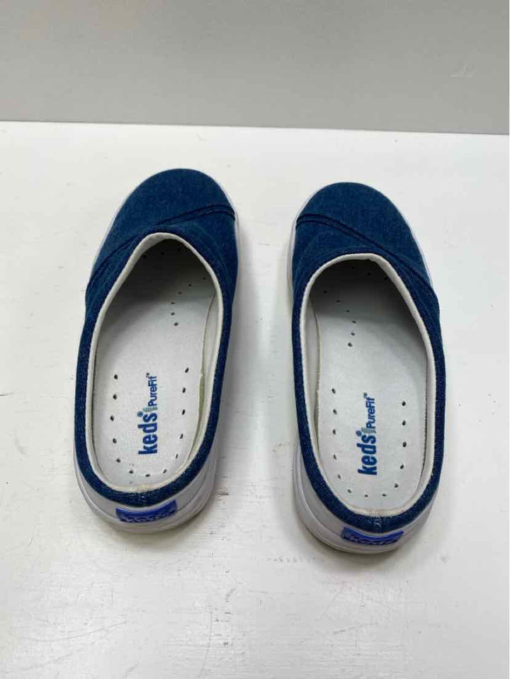 keds 5.5 slip on