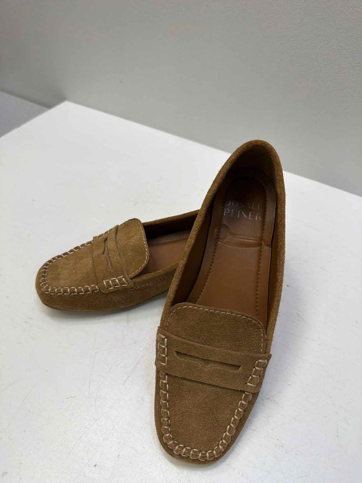 donald j pliner 6 slip on