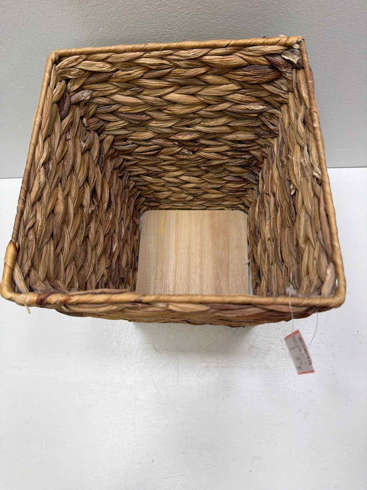 trash can