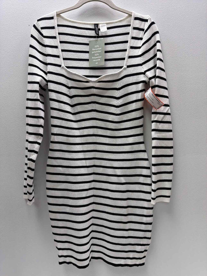 Divided Size L Dress