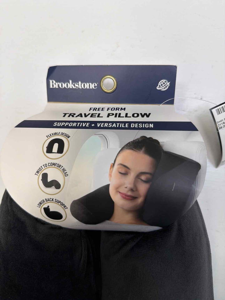 brookstone travel pillow