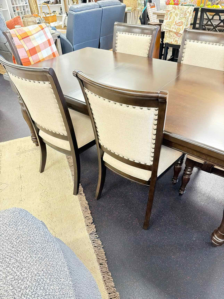 havertys Table set