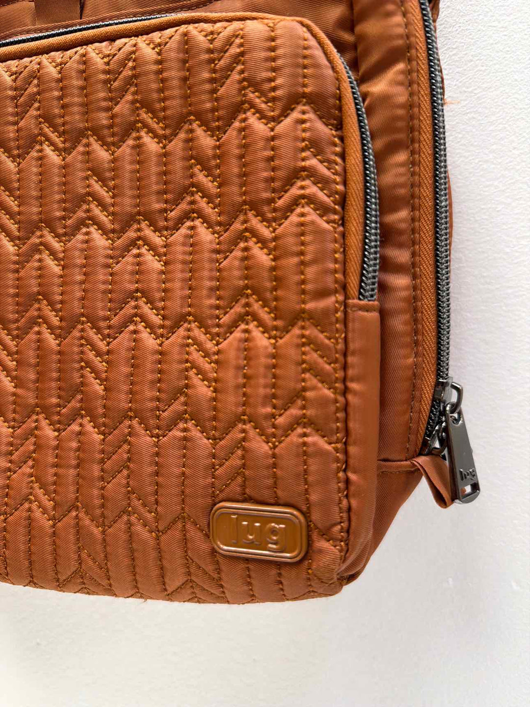 LUG Crossbody