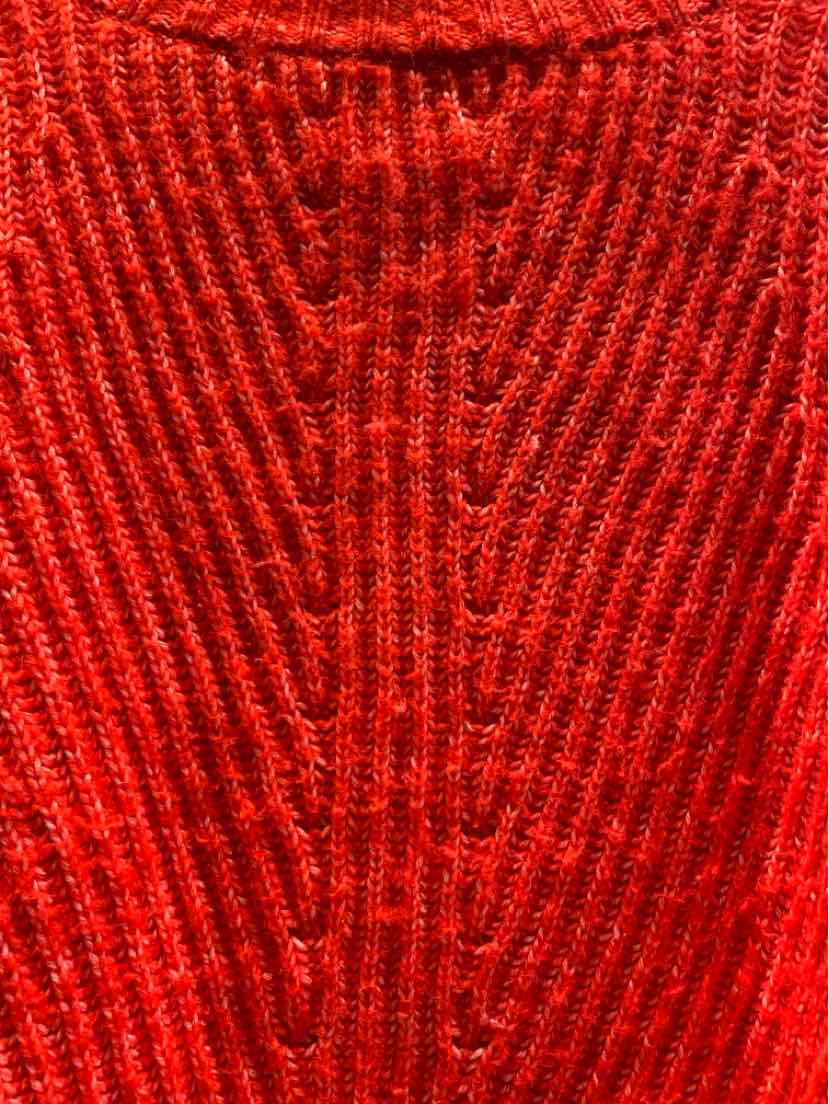 So Size L Sweater