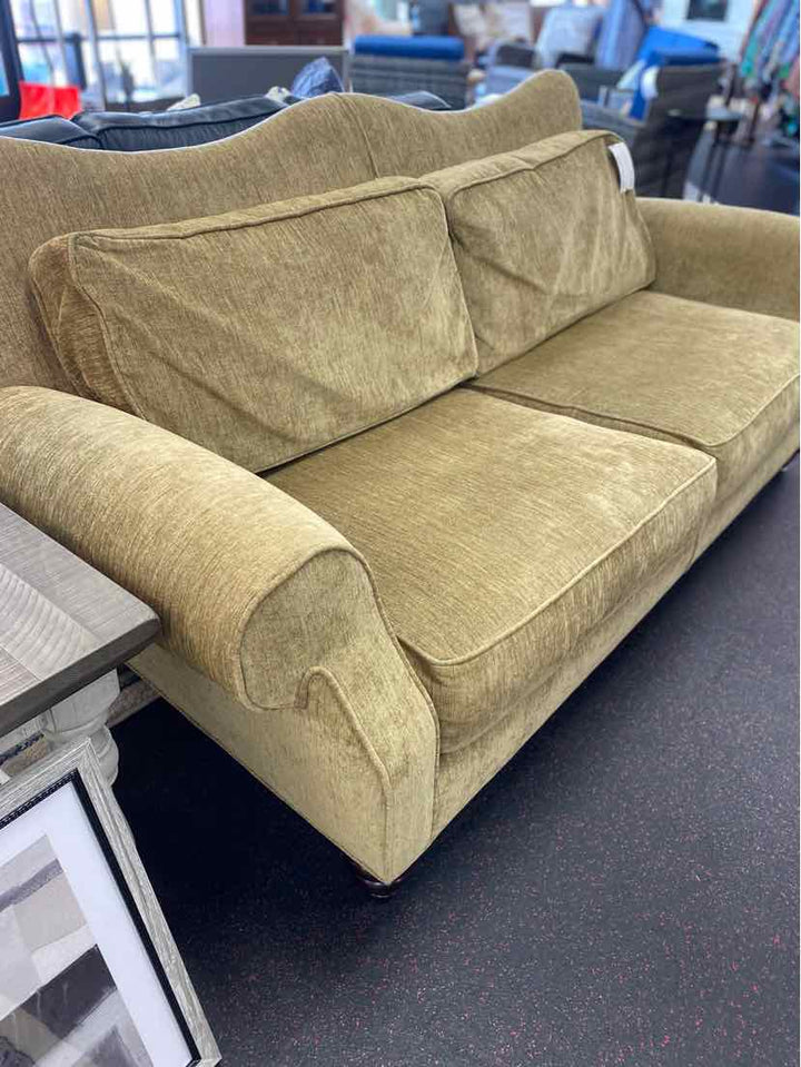 Thayer Coggins Sofa