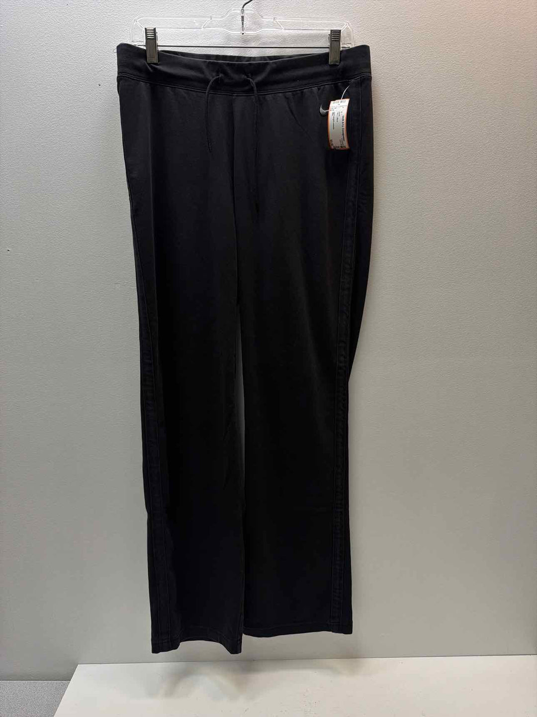 Nike L pants