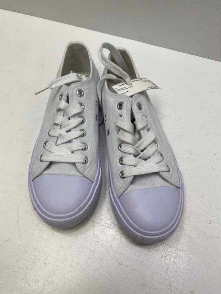 BCG 7.5 Sneakers