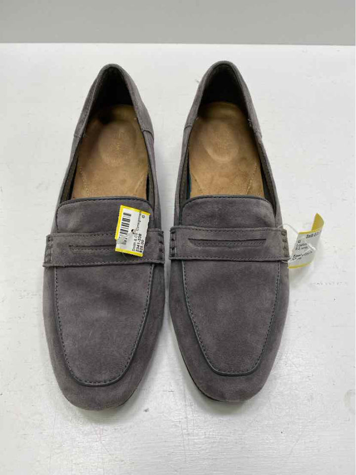Clarks 8.5 Loafers